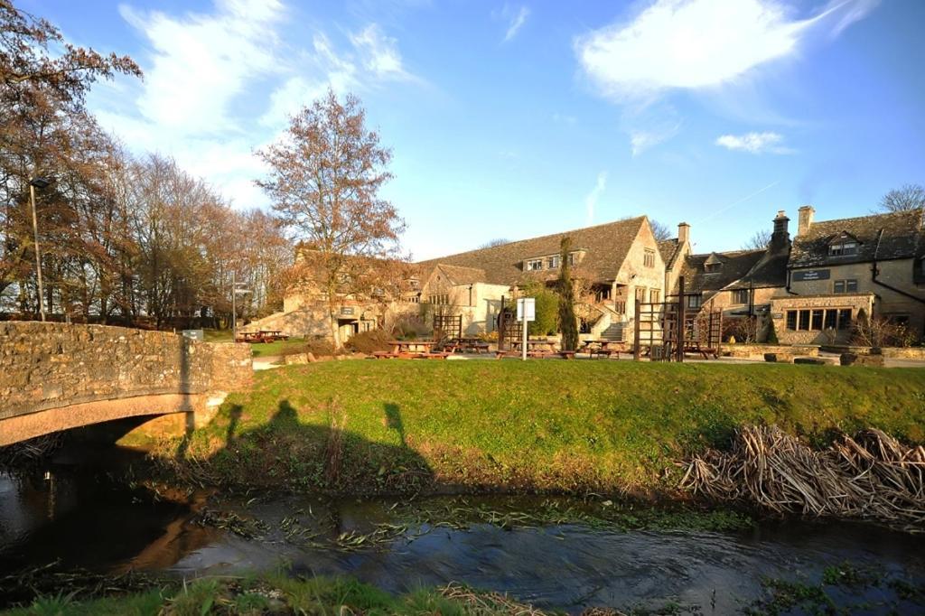 The Frogmill Hotel Cheltenham Exterior photo